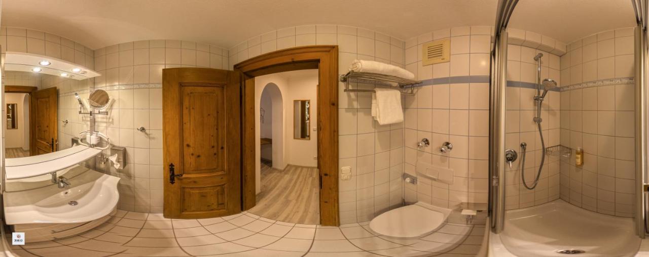 Landhotel Laerchenhuegel Oberammergau Luaran gambar